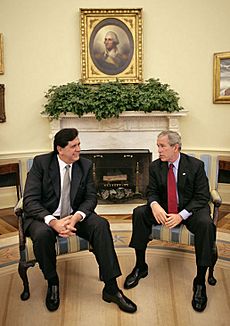 Alan Garcia with G.W. Bush