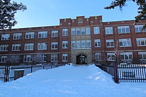 Crescent heights school Calgary (11739543413)