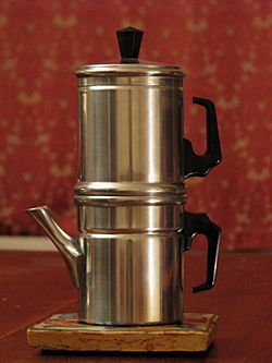 Neapolitan flip coffee pot