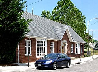 Gainsboro Branch of the Roanoke City Public Library.jpg