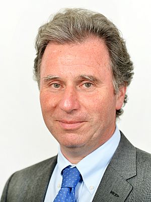 Oliver Letwin official portrait (cropped).jpg