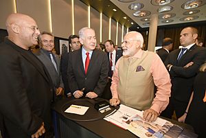 The Prime Minister, Shri Narendra Modi and the Prime Minister of Israel, Mr. Benjamin Netanyahu visiting the Technology Exhibition, at Tel Aviv, Israel on July 06, 2017 (2)