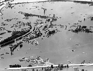 Aerial view of vanport flooded
