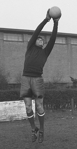 Lev Yashin 1960c
