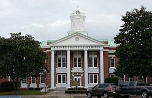 Liberty County Courthouse in Hinesville