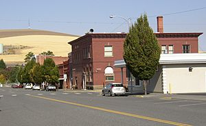 Waitsburg main street, pictured in 2006 (Town Hall is the two-story building in foreground)