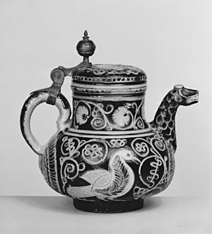 German - Teapot - Walters 482092