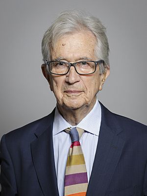 Official portrait of Lord Rodgers of Quarry Bank crop 2.jpg