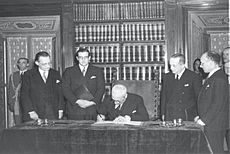 President Enrico De Nicola sign the Italian Constitution 1947