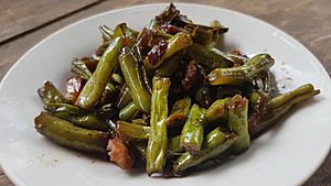Adobong sitaw (green beans and pork) - Philippines 02