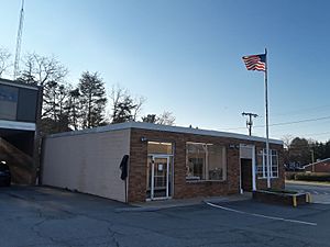 Dunn Loring post office, April 2019