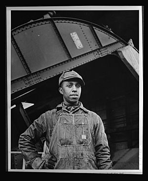 Earl M. Qualls, car dumper operator at Watts Bar, June 1942