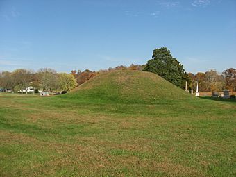 Mound Cemetery Mound near Chester.jpg