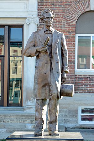 Statue of Lincoln, Marshall, IL, US (03)