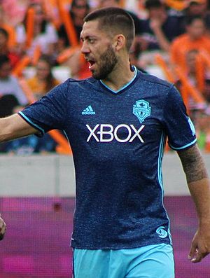 Clint Dempsey (26347615912) (cropped)