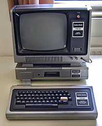 TRS-80 Model I - Rechnermuseum Cropped