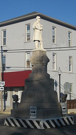 Pleasant Hill's Civil War monument