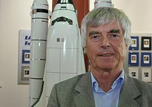 Astronaut Ulf Merbold (5916558544)
