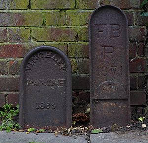 Parish boundary markers, Finchley and Friern Barnet