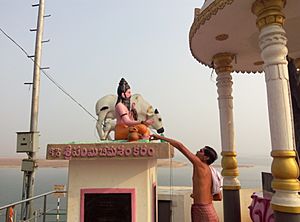 Sculpture depicting govu vatsa and gowthama legend
