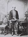 COLLECTIE TROPENMUSEUM Portret van een Javaanse Regent in gala-uniform. TMnr 60042311
