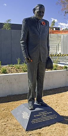 Statue of Sir Edward 'Weary' Dunlop at the AWM