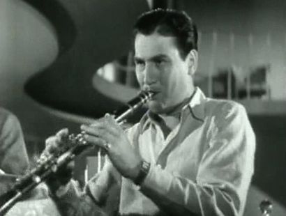 Artie Shaw Playing