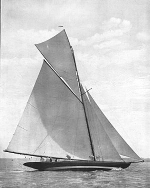 1907-Ma'oona-The Yachtsman 1908
