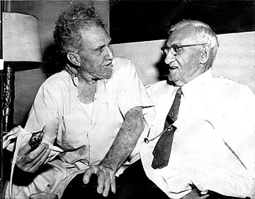 Ezra Pound in 1958, with Usher Burdick 3