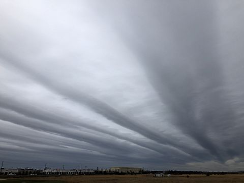 2020-12-31 16 06 58 Altostratus with a wavy undulating base above the Dulles section of Sterling, Loudoun County, Virginia