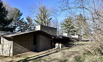 The Eric and Margaret Brown House.jpg