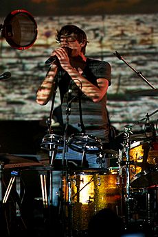 Gotye in Montreal on March 30, 2012 (04)