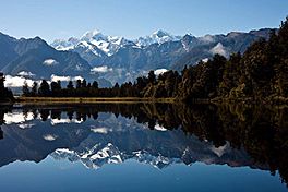 Mount Aoraki (Mt. Cook) & Mount Tasman - Lake Matheson (New Zealand).jpg