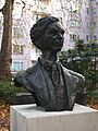 Bust of Bernard Russell in Red Lion Square (02).jpg