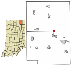 Location of Wolcottville in LaGrange County and Noble County, Indiana.