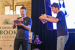Chris Smith and Greg James at the 2022 Chiswick Book Festival (52349393371)