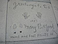 Grauman's Chinese Theatre, mary pickford