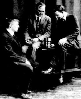Irving Langmuir, Willis Rodney Whitney, William Coolidge (1909)