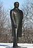 William Lyon Mackenzie King statue.jpg