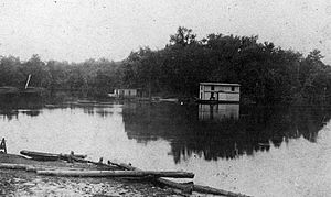 Floating saloons on the Pearl River, Mississippi, 1907