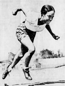 Canadian sprinter Barbara Howard running in 1937