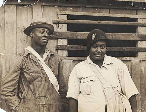 Cotton pickers receiving sixty cents a day, Pulaski County, ... (3110588596)