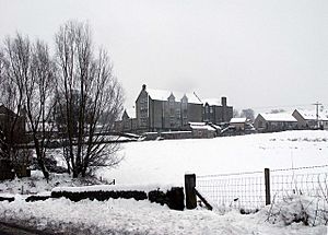 Saline Primary School and its "Sitooterie" - geograph.org.uk - 137341