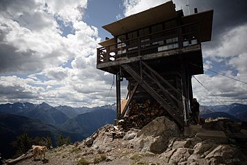 Goat Peak lookout tower.jpg