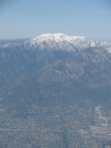 Mount San Antonio (Mount Baldy), California.jpg