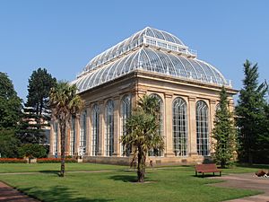 Palm House, Royal Botanic Garden Edinburgh.JPG