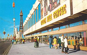 Blackpool Golden Mile postcard 1972