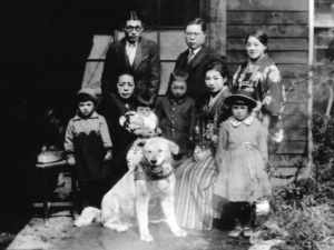 Chuken Hachiko with Ueno Family