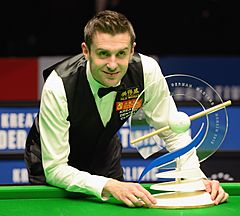 German Masters 2015 champion Mark Selby with trophy (Martin Rulsch)