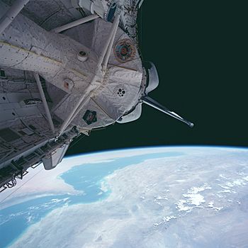 STS094-737-071 Columbia and Spacelab Module LM1.jpg